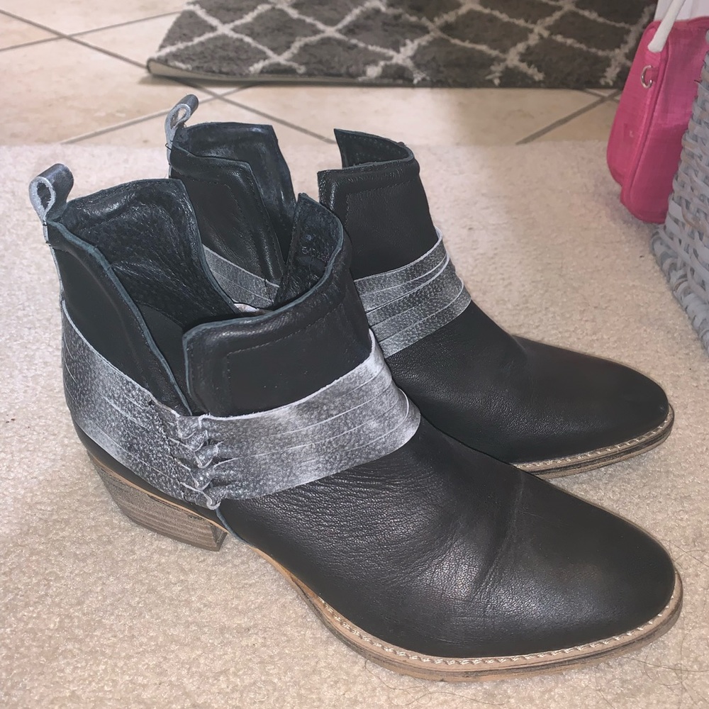 Black boots